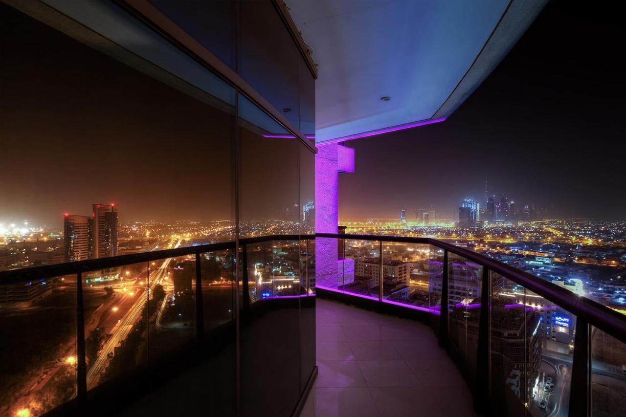 Majestic City Retreat Hotel Dubai Dış mekan fotoğraf